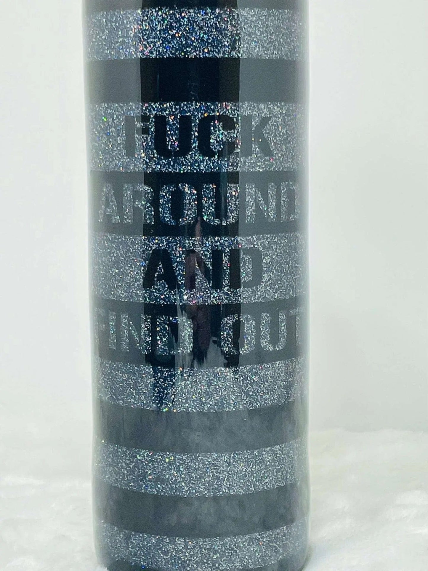 Black Flag Punisher Glitter Tumbler | Personalized Tumblers Vinyl Chaos Design Co.