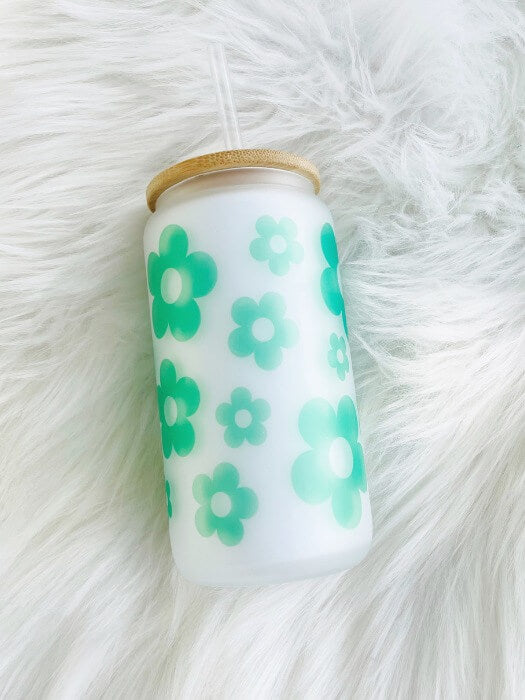 Frosted Mint Green Retro Daisy Glass Tumbler | Iced Coffee Glass Can Vinyl Chaos Design Co.