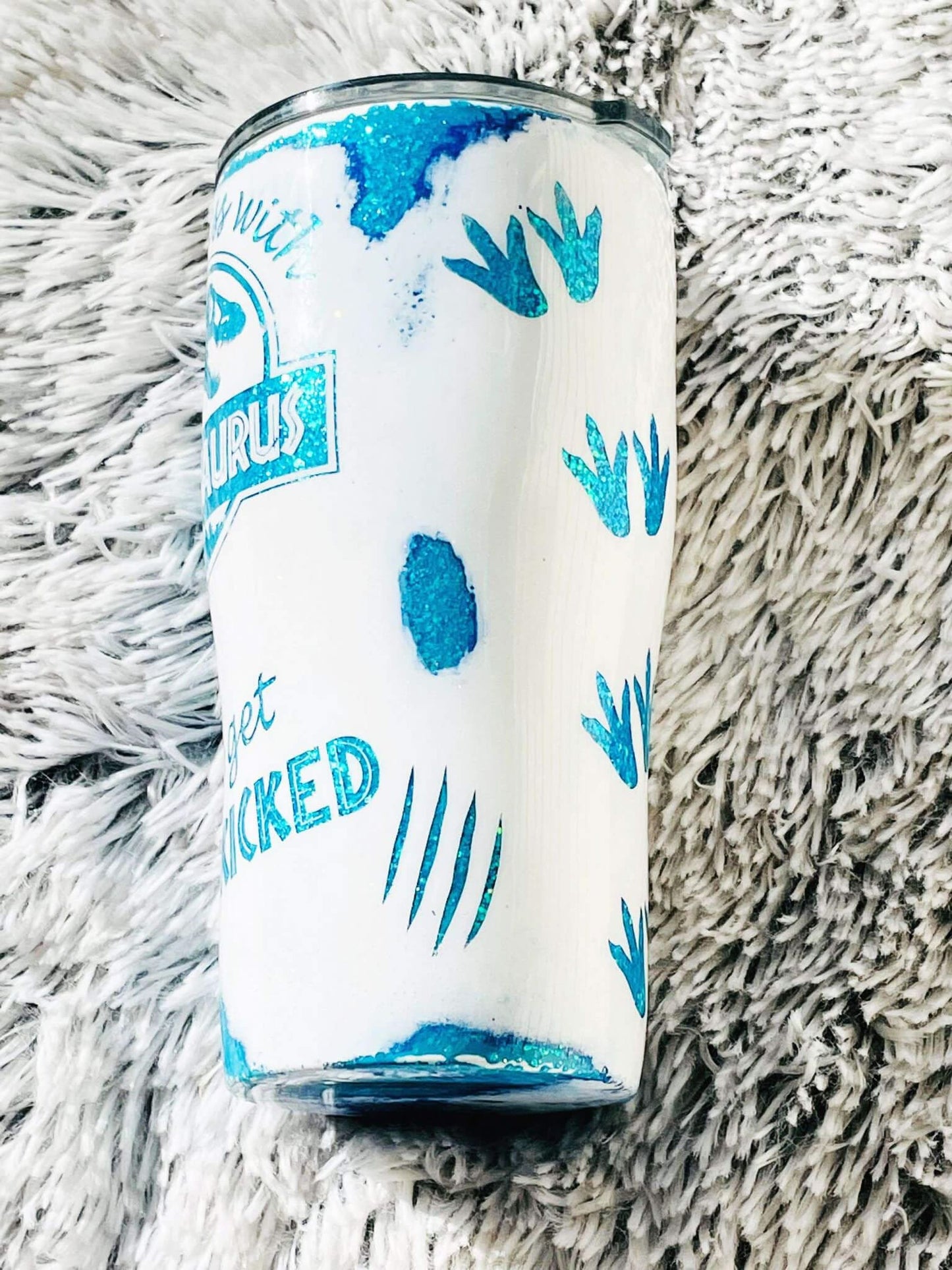Mamasaurus Glitter Tumbler | Personalized Tumblers Vinyl Chaos Design Co.
