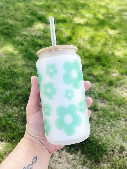 Frosted Mint Green Retro Daisy Glass Tumbler  | Iced Coffee Glass Can Vinyl Chaos Design Co.